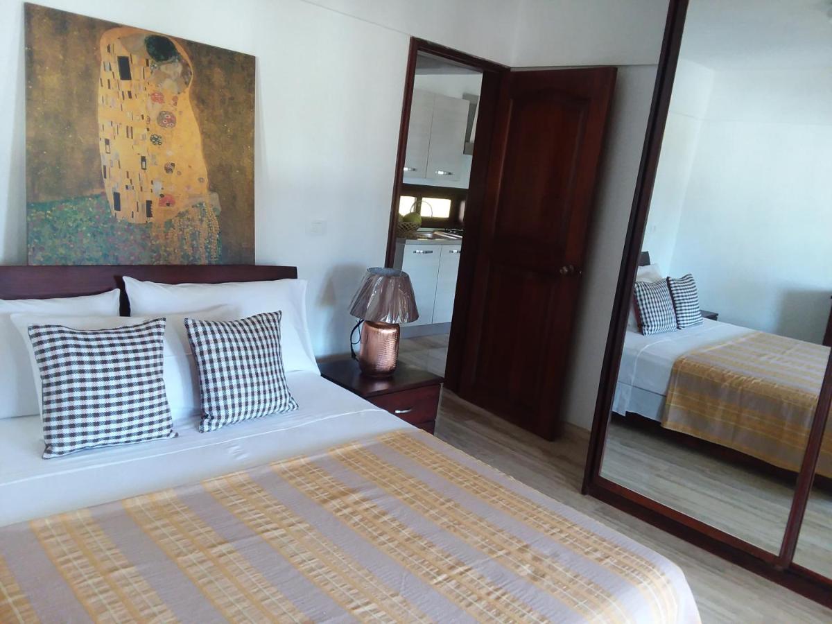 Oasi Encantada - Beach Resort - Housity