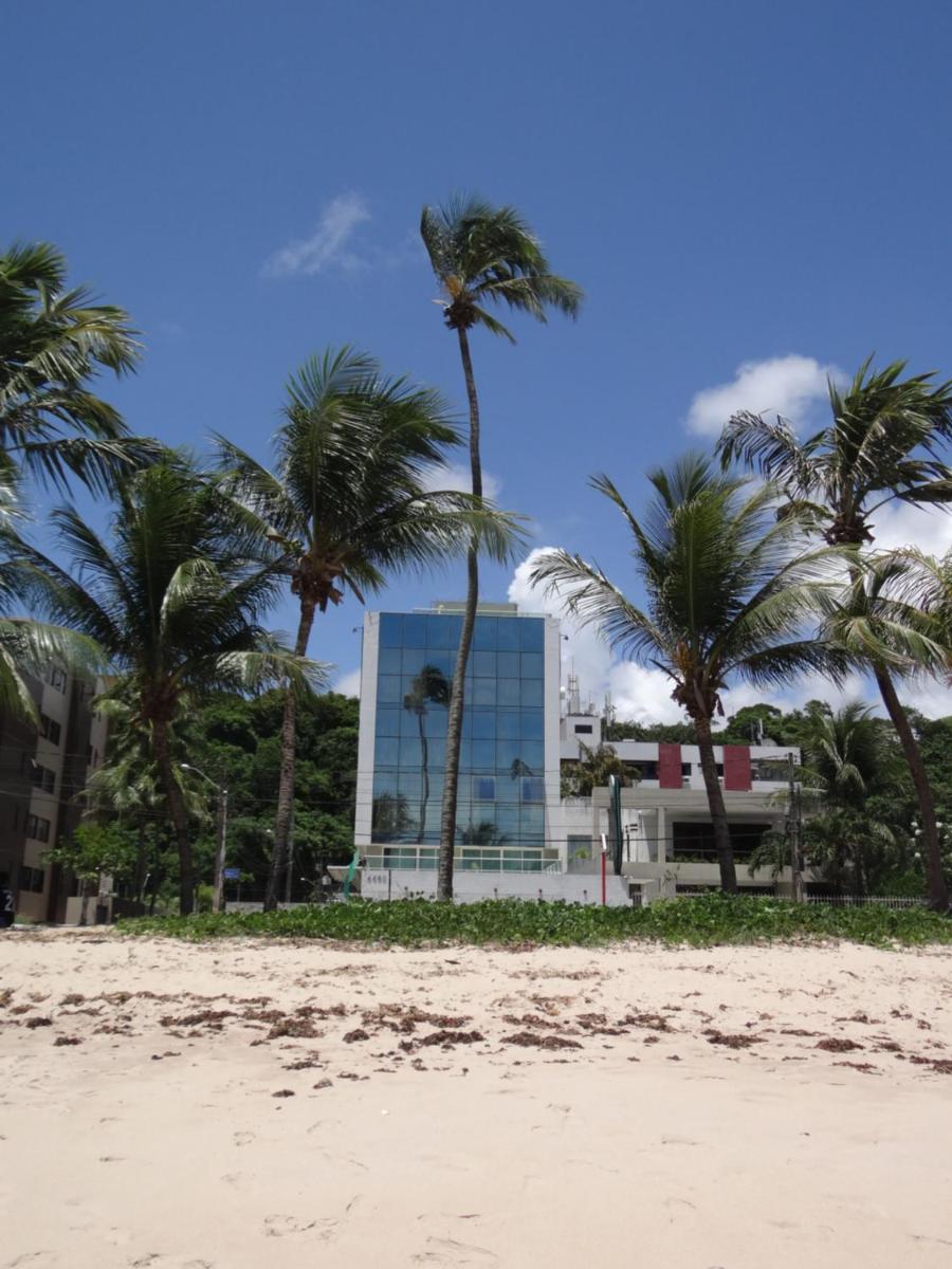 FLAT A BEIRA MAR DE JOÃO PESSOA com AR - Housity