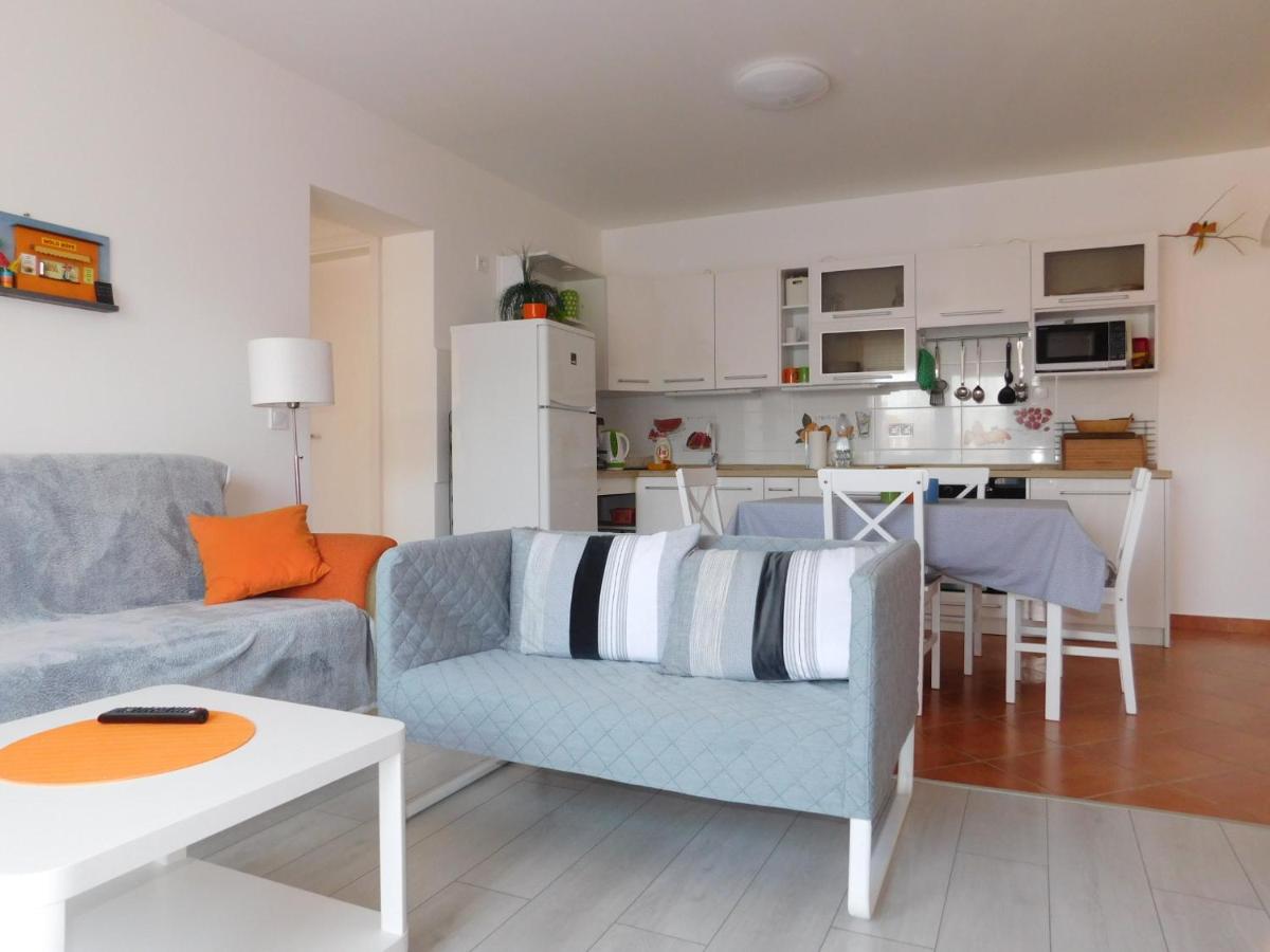 Korzó Apartman - Housity