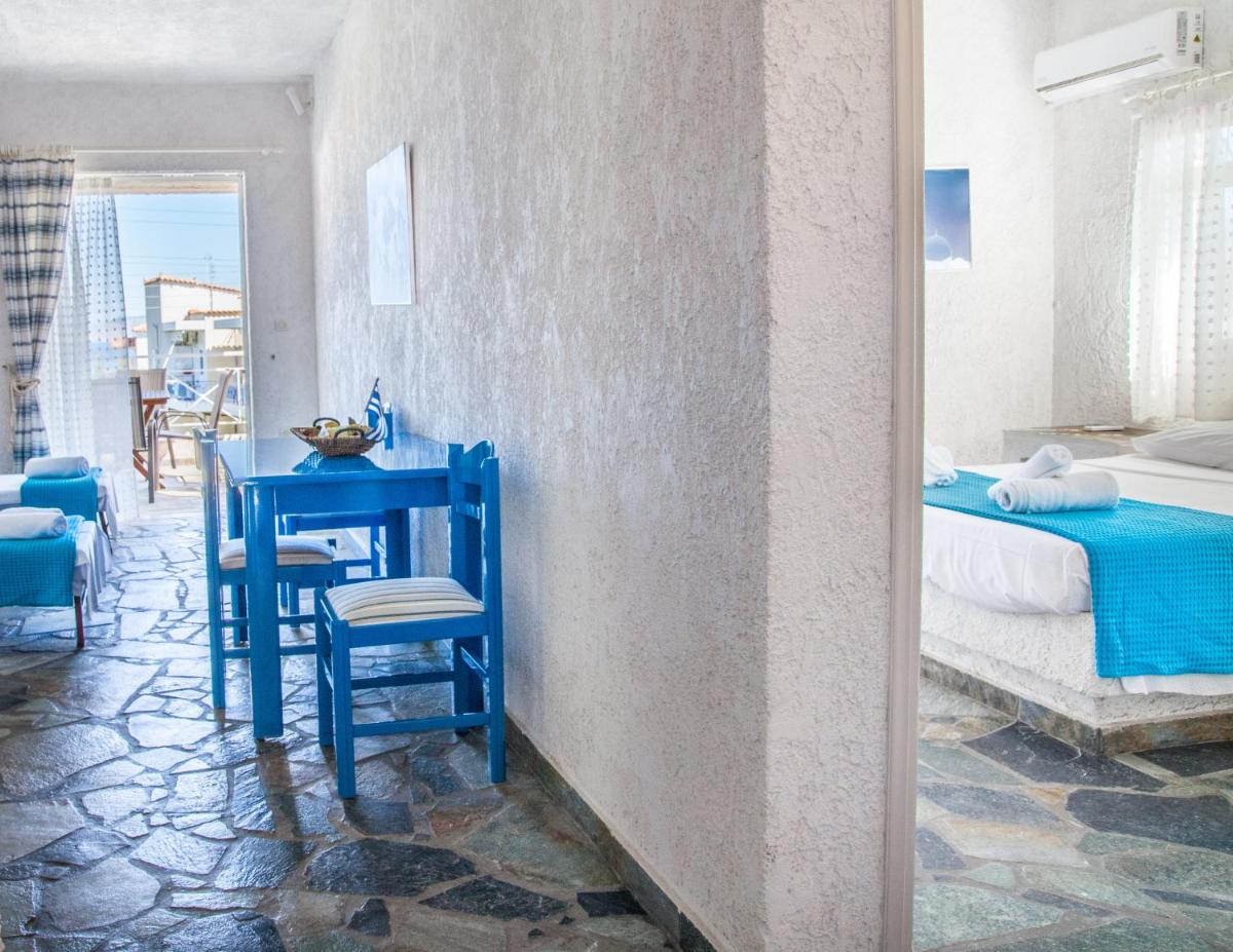 Phoenix Beachside Condos - Housity