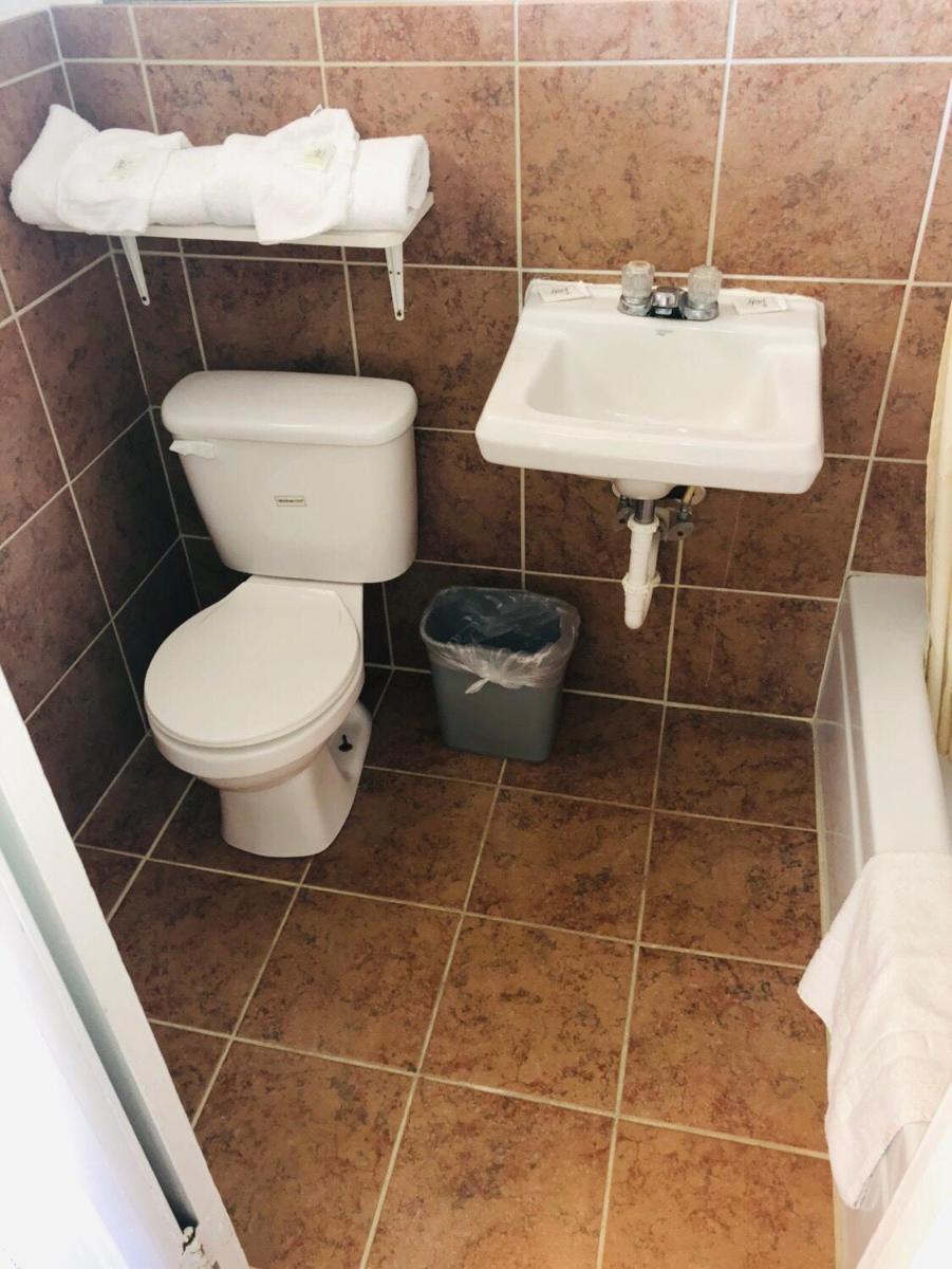 Woodridge Motel - Housity