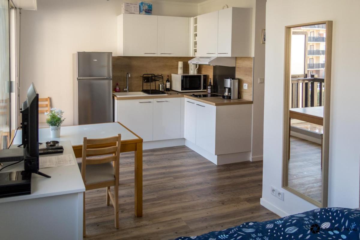 Studio moderne accès plage, piscine et tennis - Hizvo