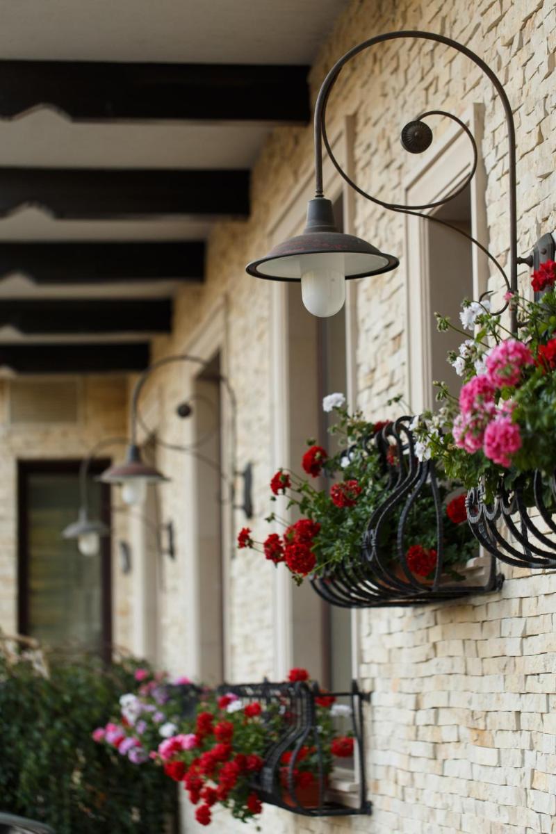 Hotel Helen - Housity