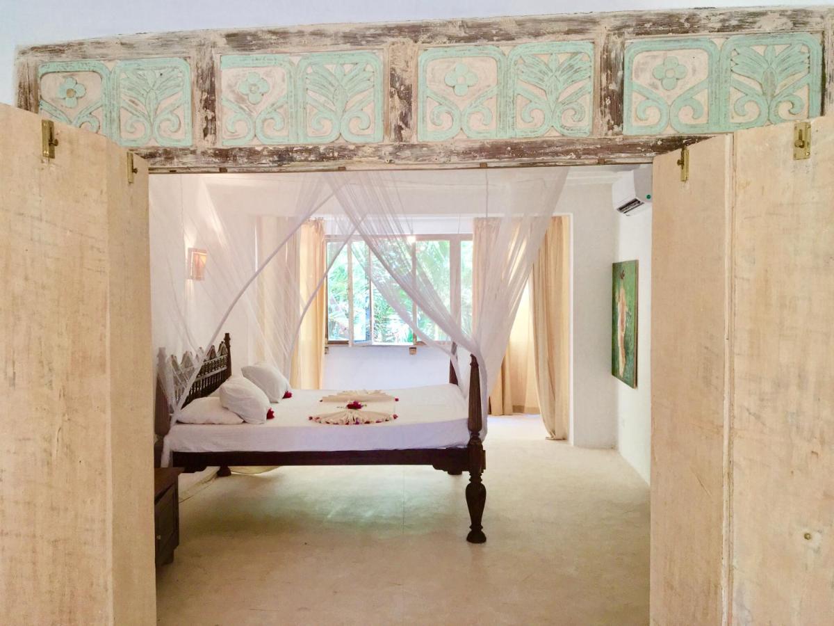 White Elephant Sea Lodge - Housity