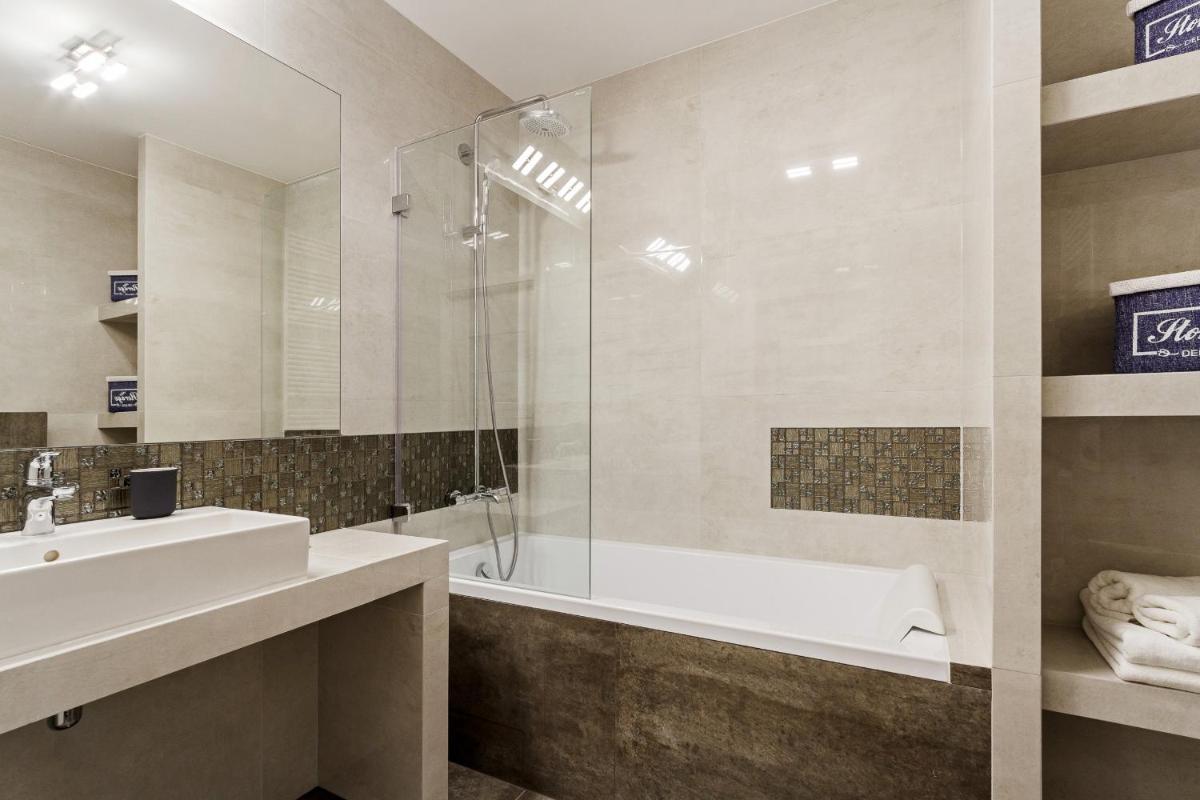 Apartments Kraków Zablocie by Noclegi Renters - Housity