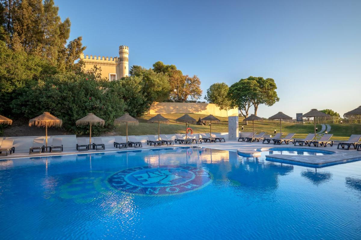 Piscina en o cerca de Barceló Montecastillo Golf