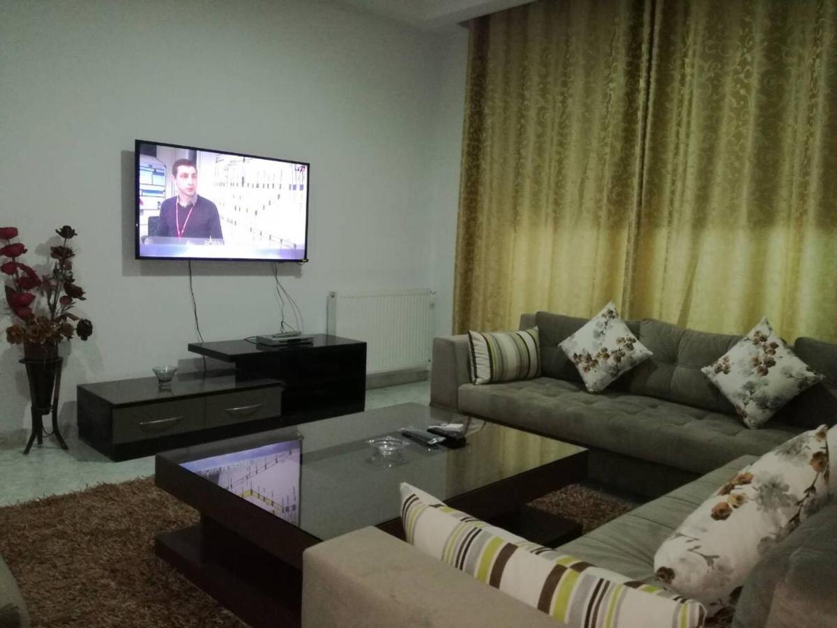 Luxe et moderne près Tunisia Mall Lac 2 - Housity