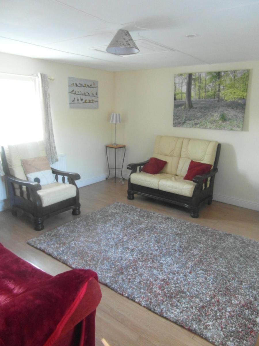 Country Cottage - Housity