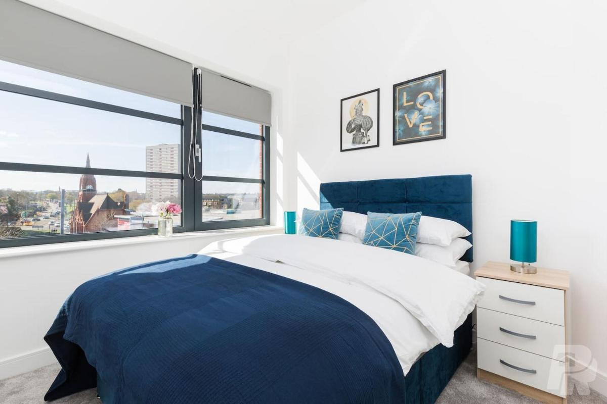 Birmingham City Penthouse Jewellery Quarter - Housity
