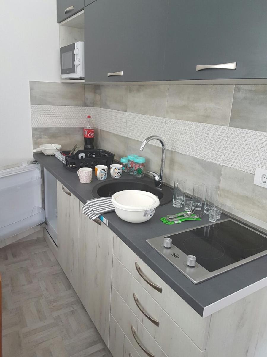 Porto Njeguši A1 - Housity
