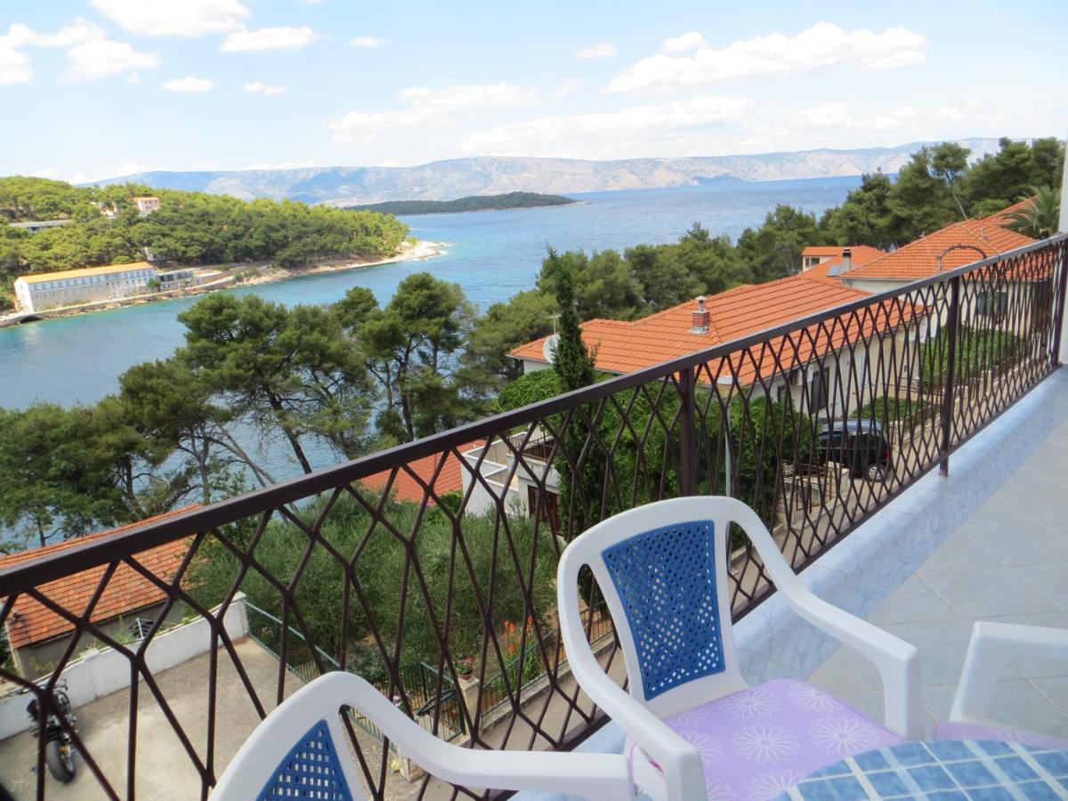 2 Bedroom Ap., Sea View & Sandy Beach! - Housity