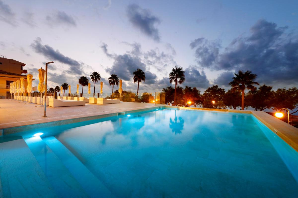 Piscina en o cerca de Talayot - Adults Only