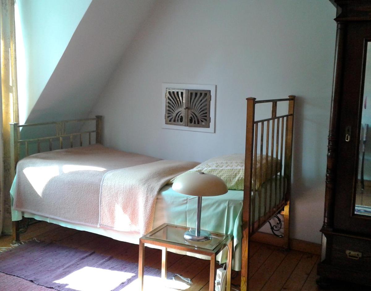 Privatzimmer Alte Schule - Housity