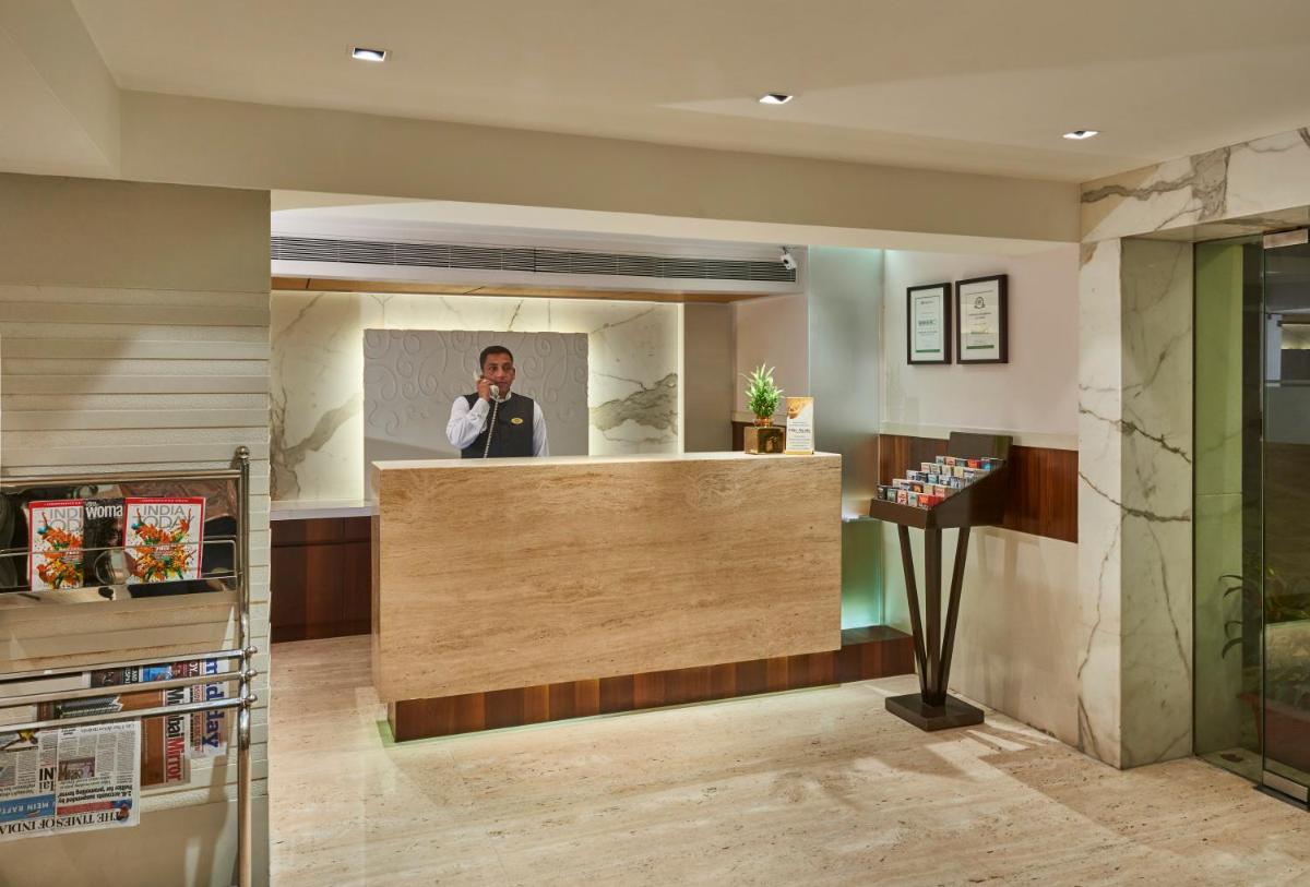 Hotel Bawa Continental - Housity