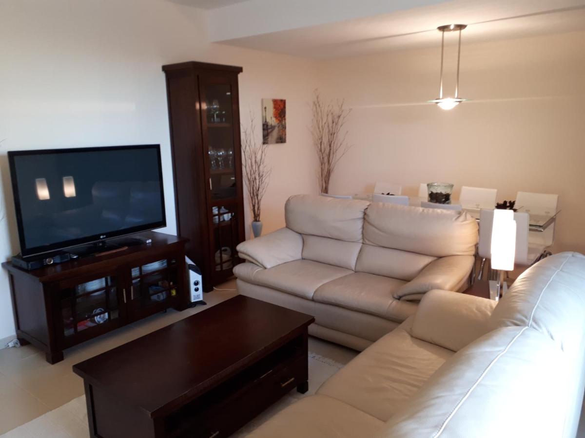Chalet adosado 3 dormitorios - Housity