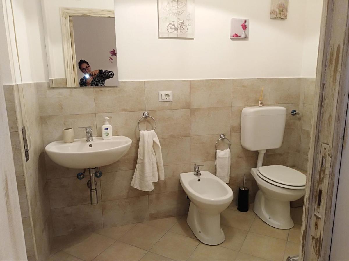 B&B Le Peonie - Housity