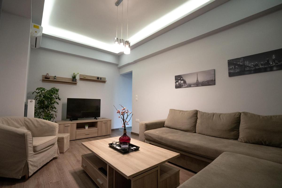 Suitetrails - Real Central New Flat - 1' to Metro - Direct Acropolis,Pireus - Best heating and cooling system