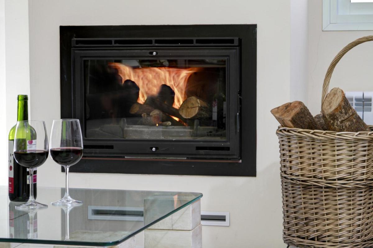 Ático con chimenea en Sierra Nevada-Güejar Sierra - Housity