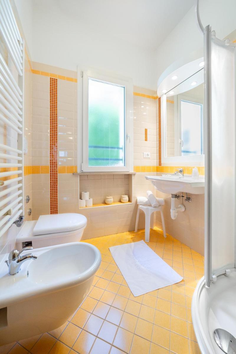 Villa Maria Apartments - Centro, Stadio del Nuoto e Palacongressi - P r a t u r e c c i Group - Housity