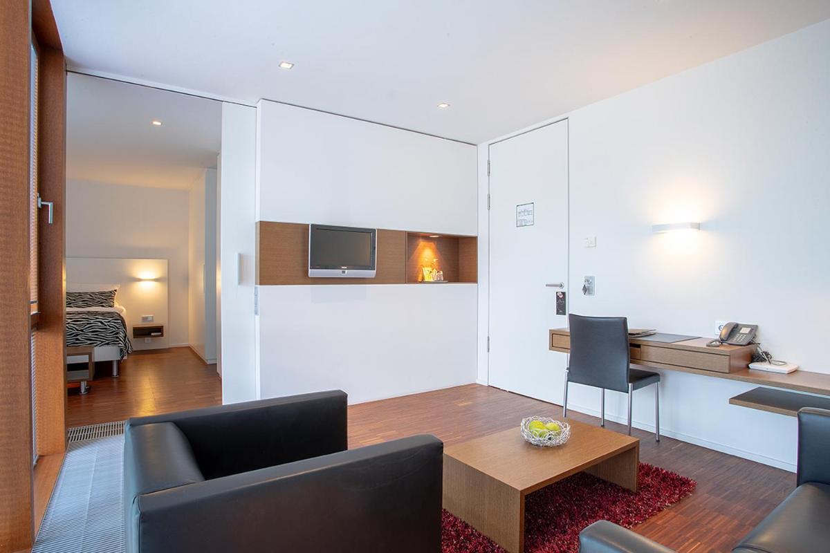 BECKER´S Hotel & Restaurant - Housity