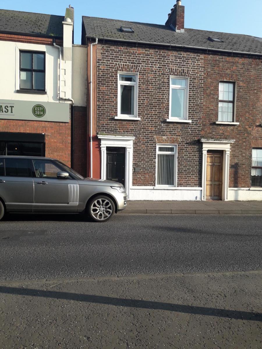Titanic Sailortown Belfast City Centre townhouse - Hizvo