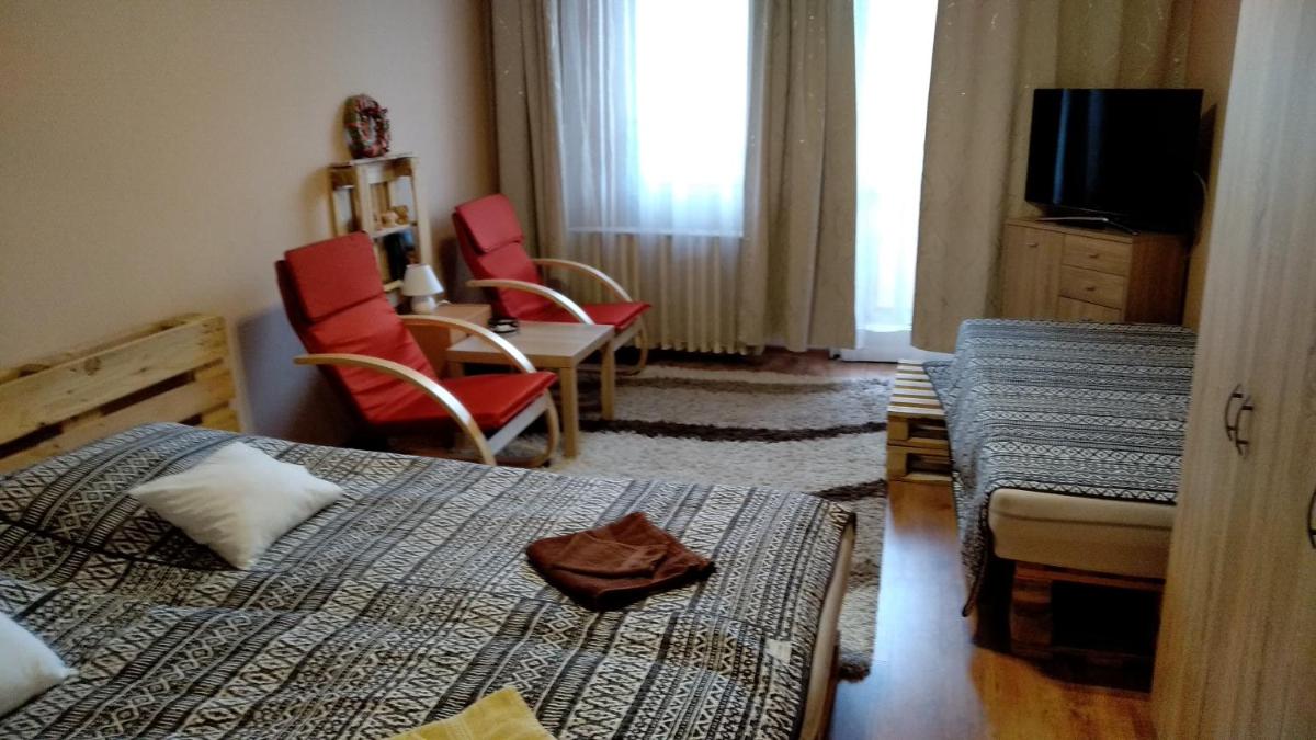 Gesztenyés Apartman - Housity