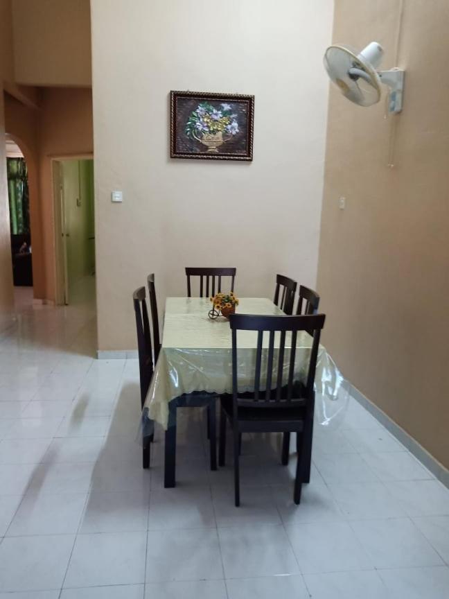 Nair Homestay - Housity