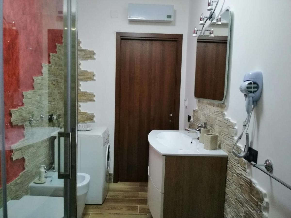 E-Noa Holiday Home - Housity