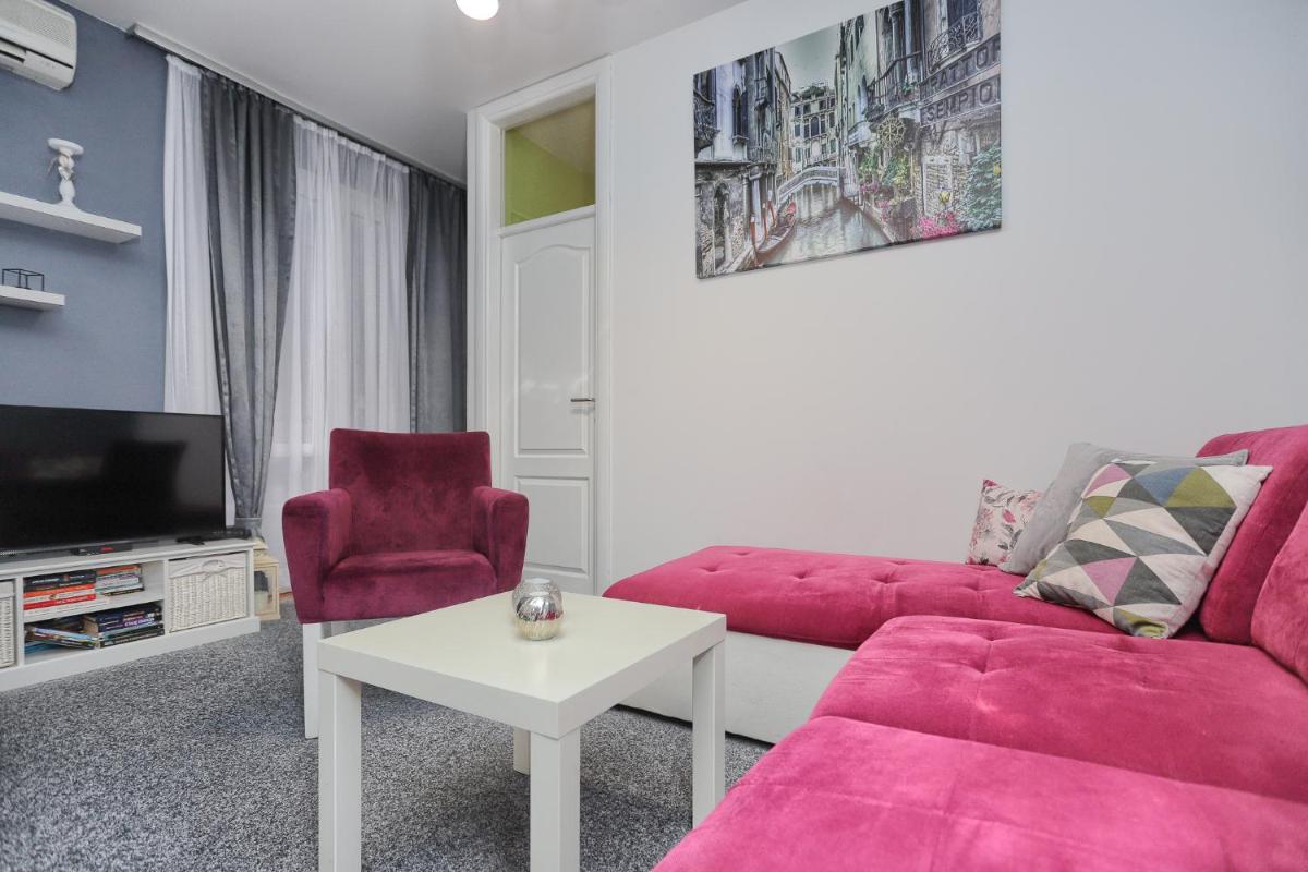 Alexa Apartment - Housity