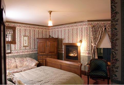 Woodstock Inn, Station and Brewery - Housity