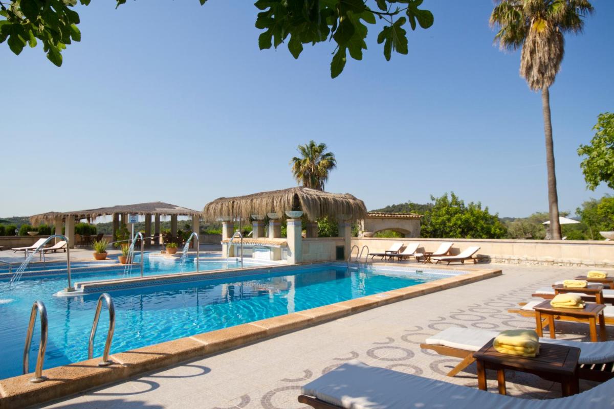 Piscina en o cerca de Monnaber Nou Finca Hotel & Spa