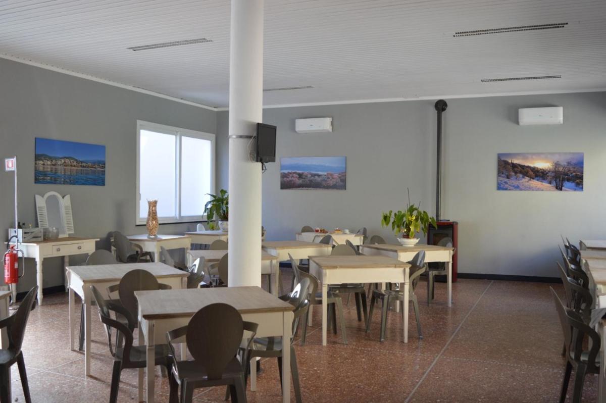 Hotel La Tavernetta - Housity