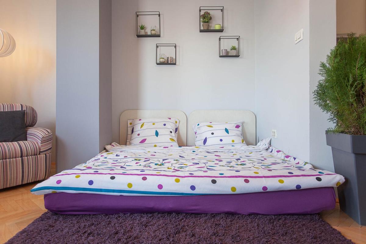 VIOLET APARTMENT - Housity