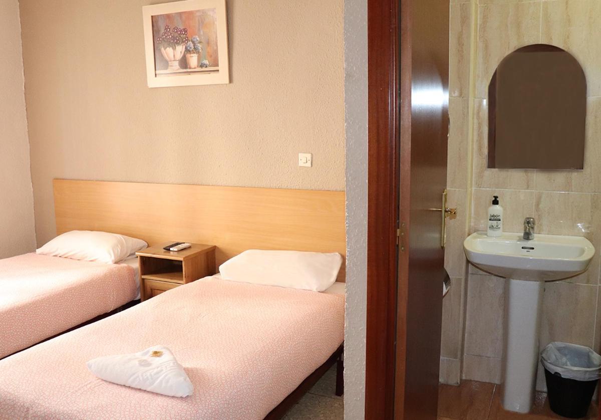 Pensión Fortea - Housity