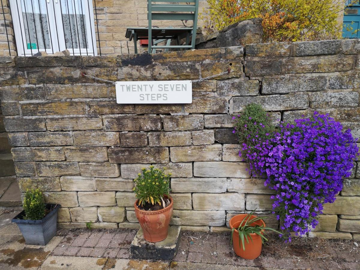 Twenty Seven Steps - Housity