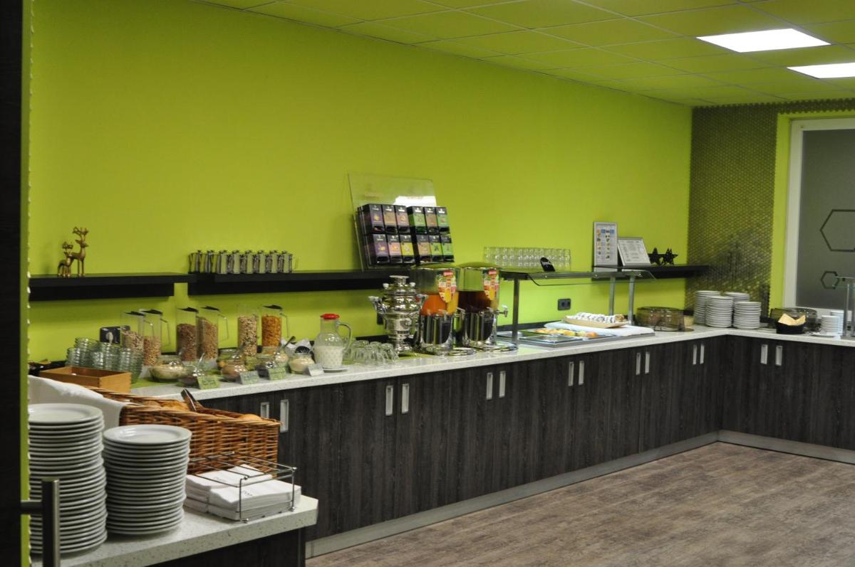 Trans World Hotel Auefeld - Housity