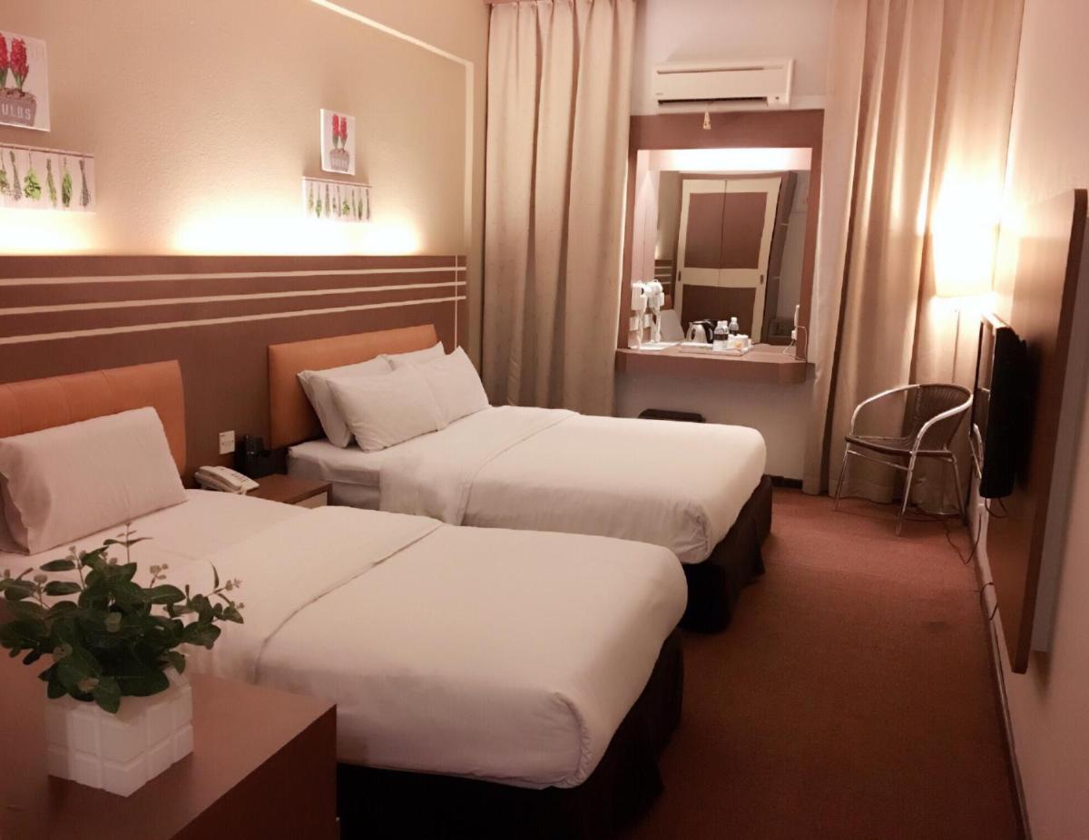Suitetrails - The Landmark Hotel