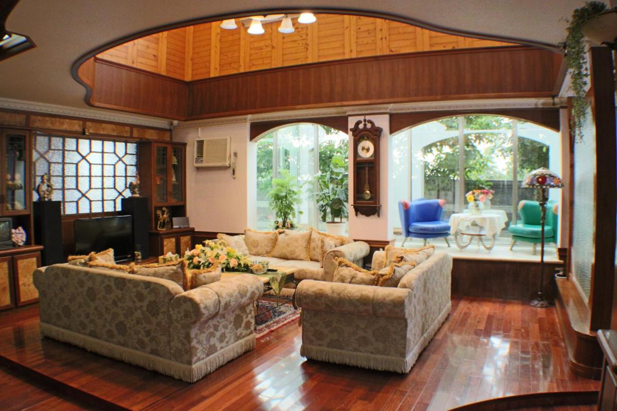 Yilan Pine Villa Homestay - Housity