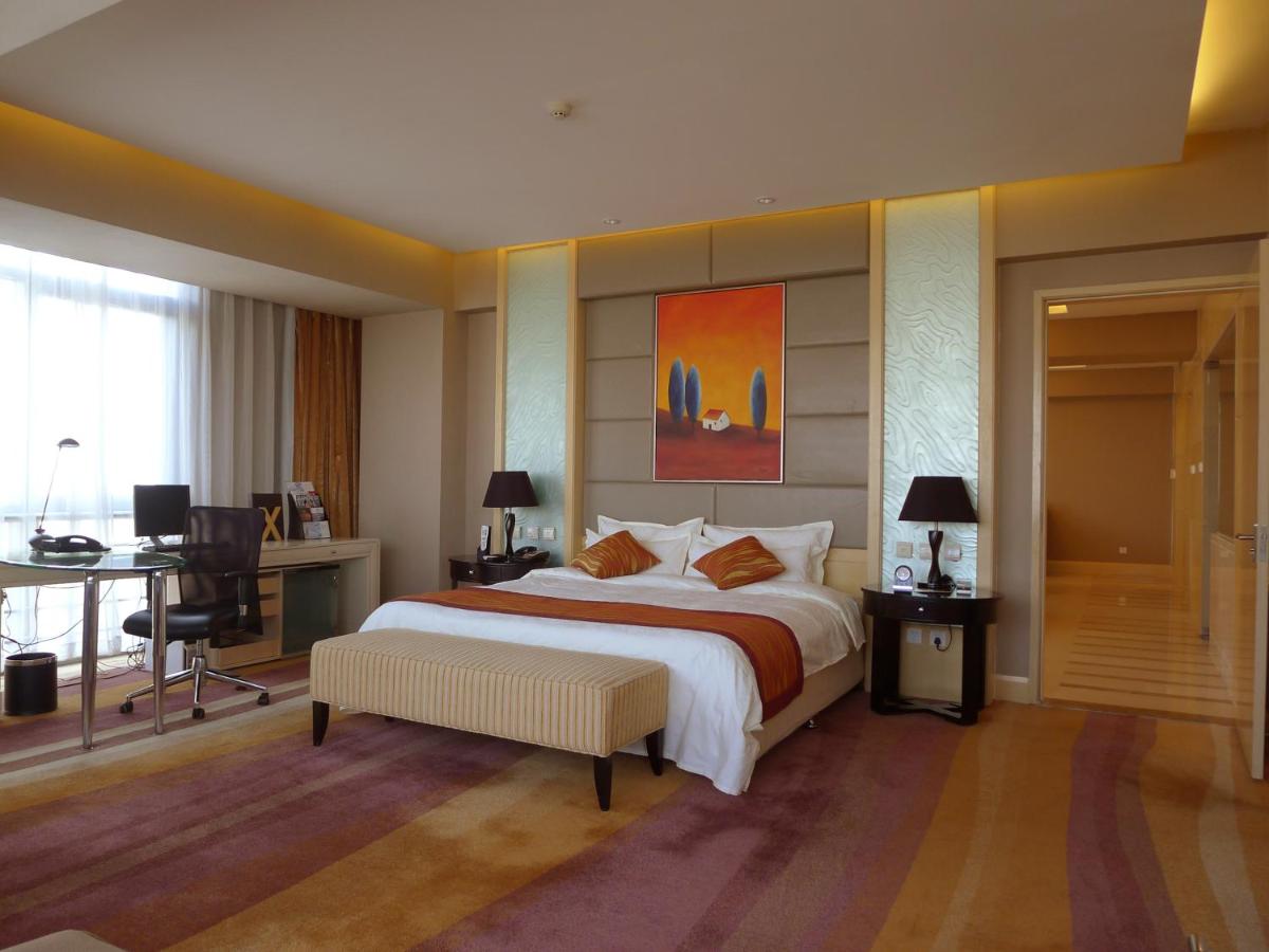 Wenjin Hotel, Beijing - Housity