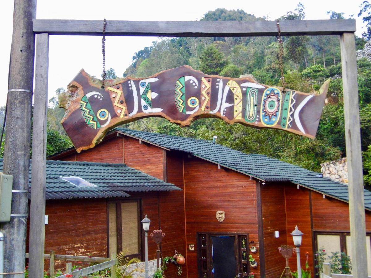 Gue Guatok - Housity