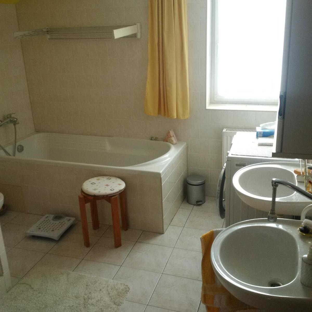 Apartmán v rodinném domě - Housity