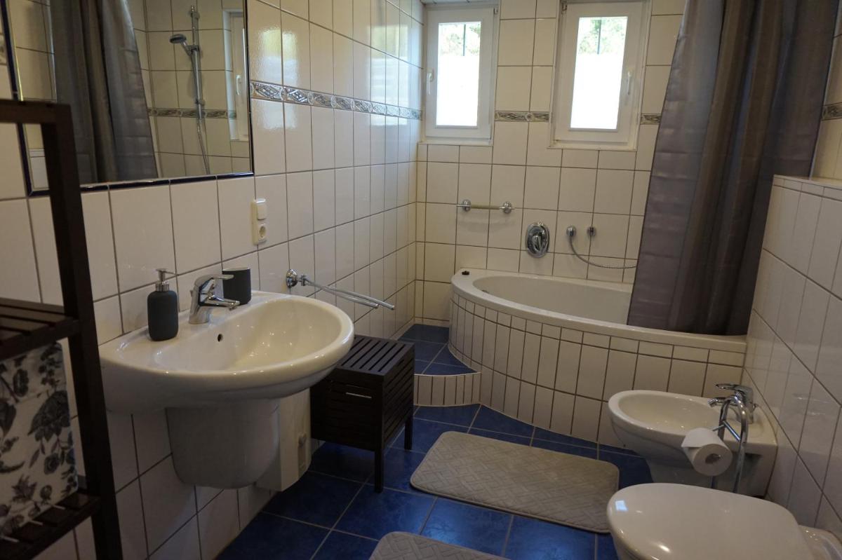 Citynahe Wohnung Festung Ehrenbreitstein 65m² mit großem Garten - Housity