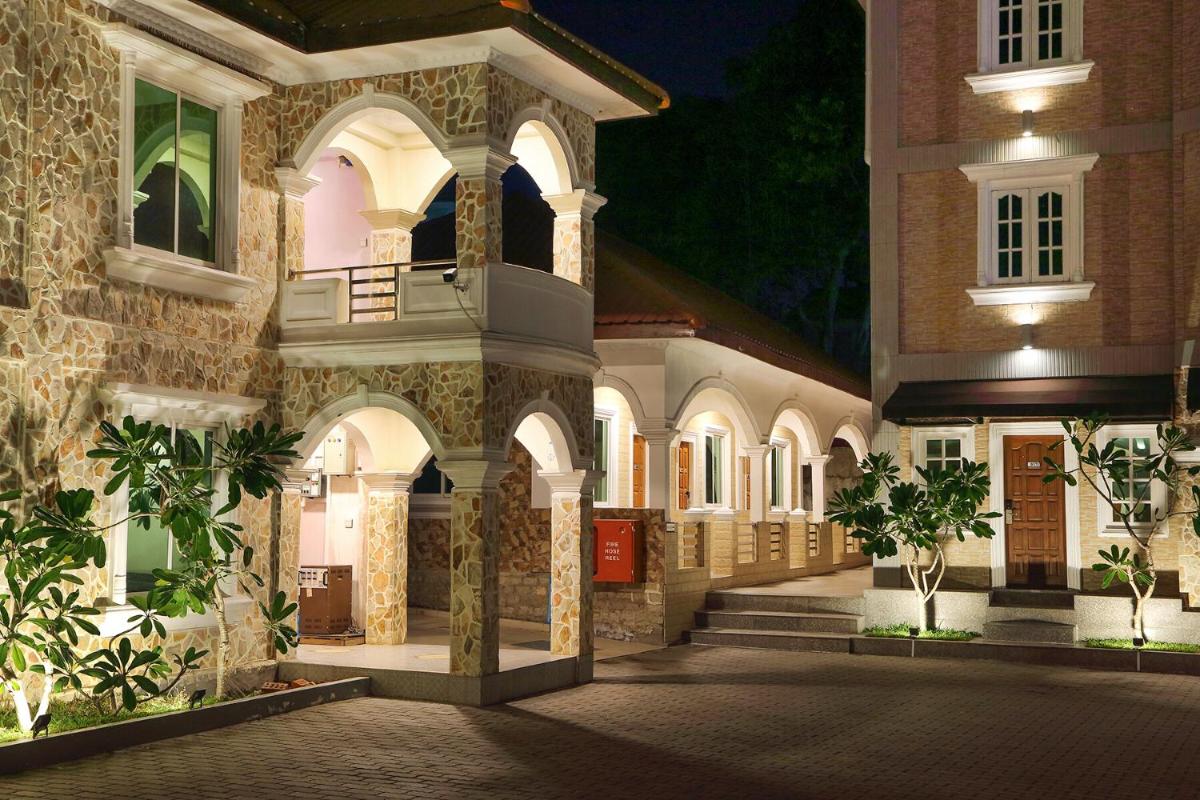K.C Residence - Housity