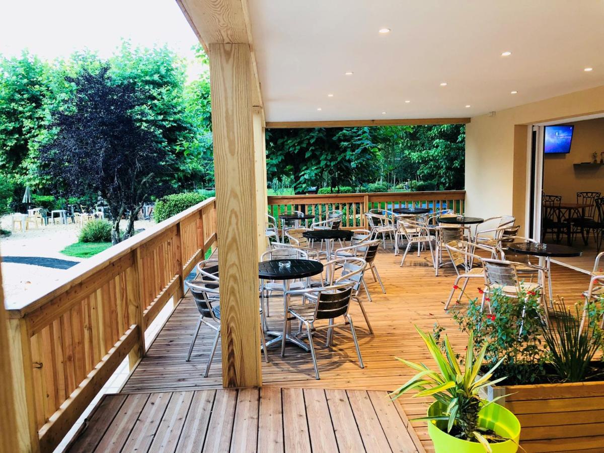 Restaurant ou autre lieu de restauration dans l'établissement Auberge de la Petite Reine