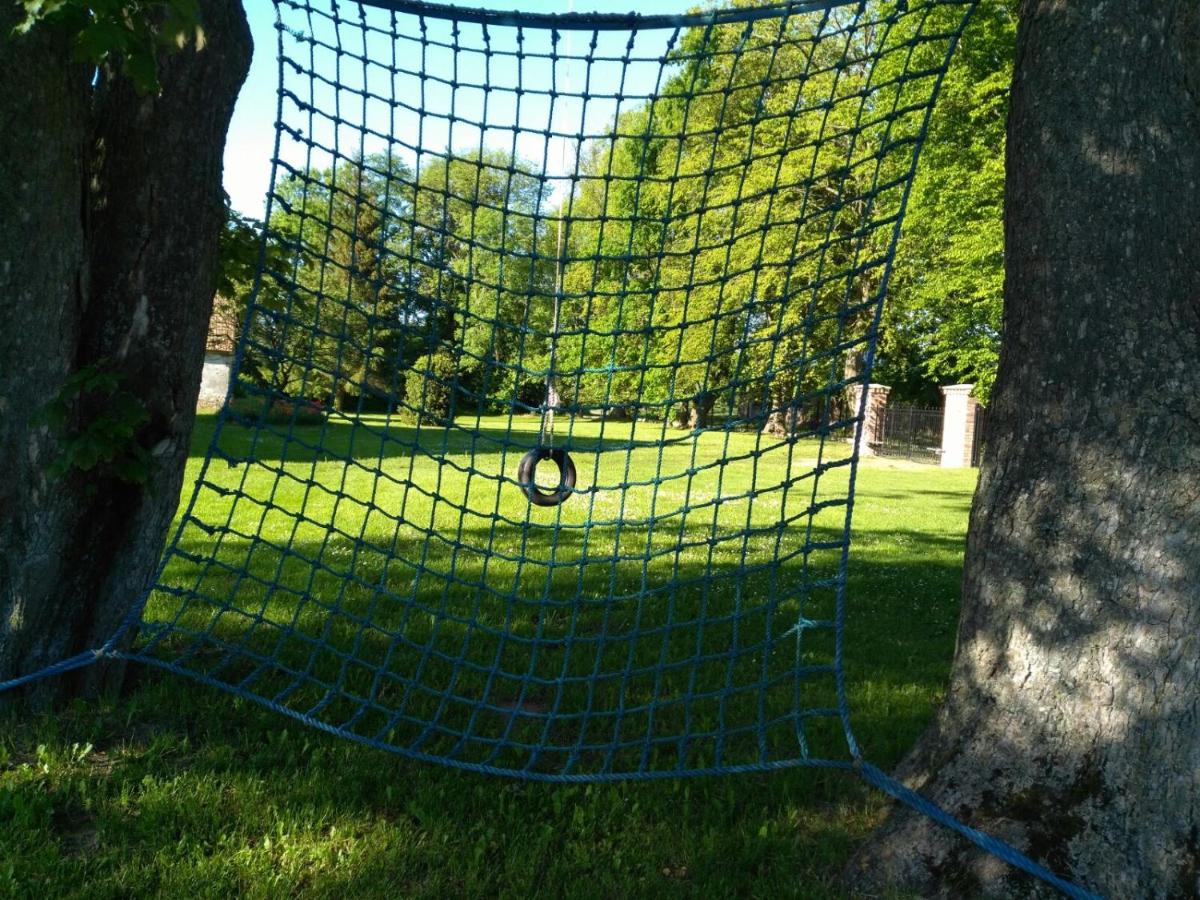 Letnisko Rozwarowo - Housity