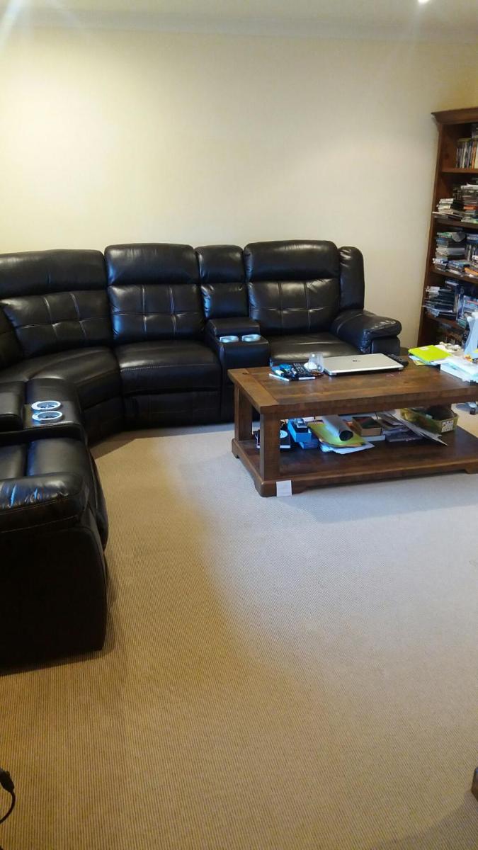 Middle Ridge, Toowoomba, - Housity