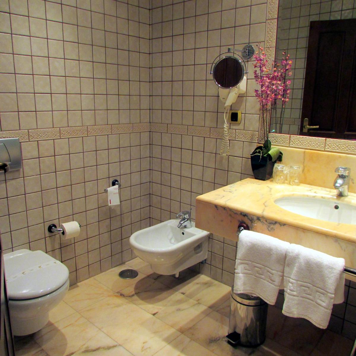Un baño de Hotel Spa Tudanca Aranda
