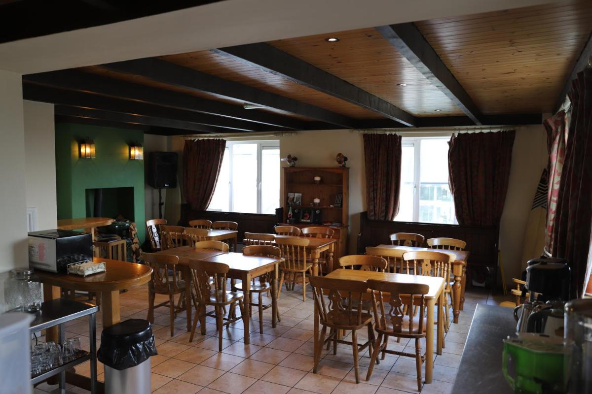 West Coast Lodge - Housity
