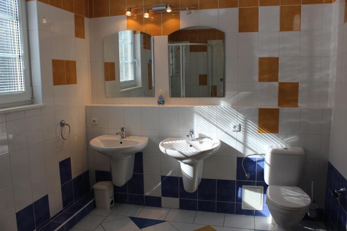 Apartmán V Podskalí - Housity