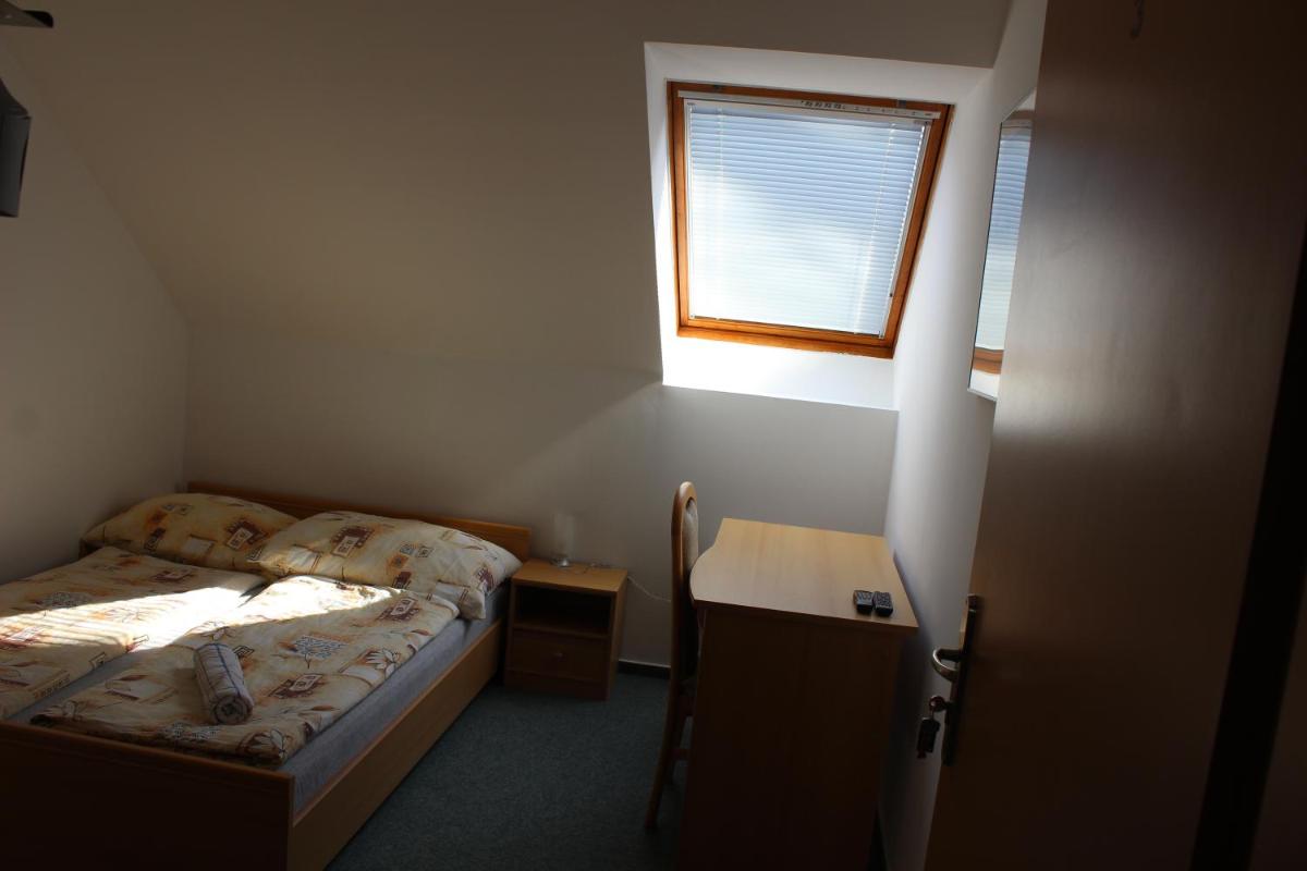 Apartmán V Podskalí - Housity